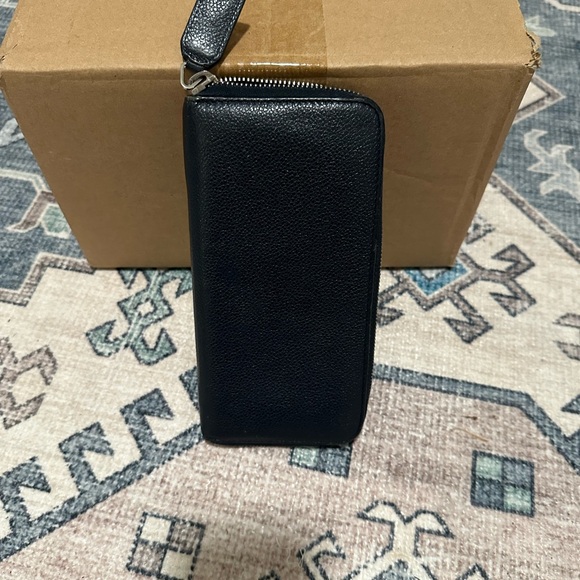 Saint Laurent YSL - Picture 4 of 5